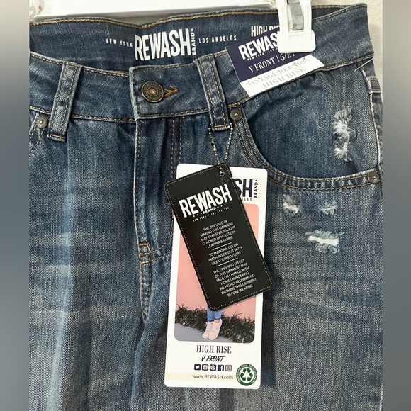 HIGH RISE JEANS - Picture 3 of 3